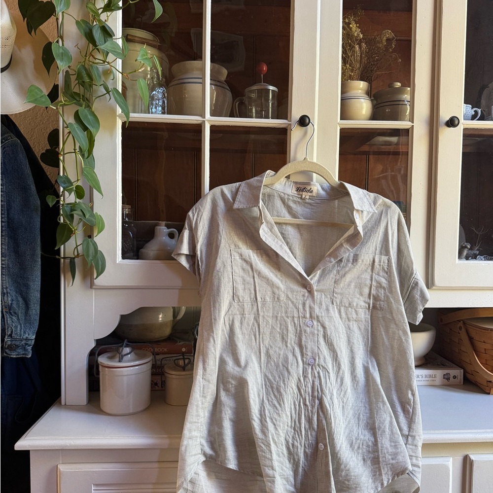 Anthropologie Striped Gray Button-Up Shirt